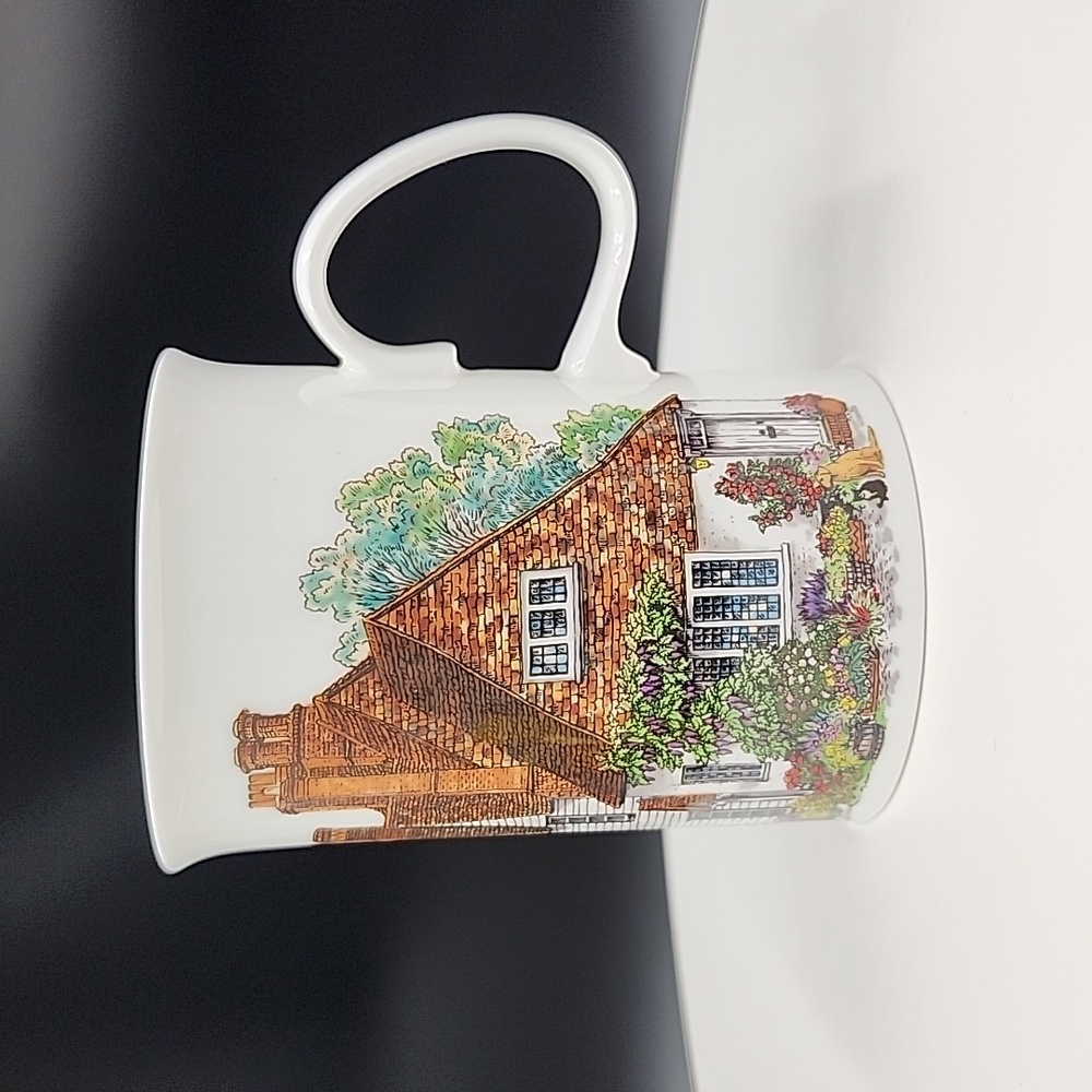 Dunoon Hamlets Fine Bone China England Mug